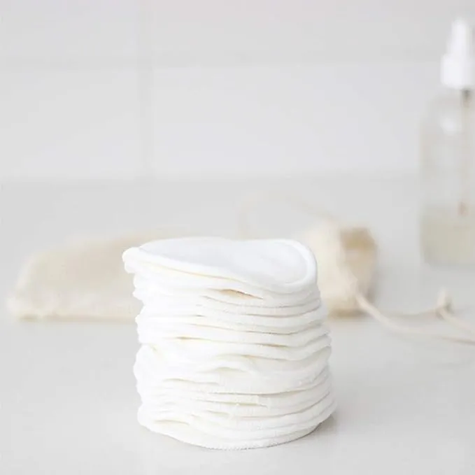 16 pads with 3 layers 100% Cotton Reusable Organic make up Remover and Facial cleaning pads. Made for parashuteHome.
