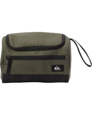 Capsule Toiletry Bag in Grape Leaf