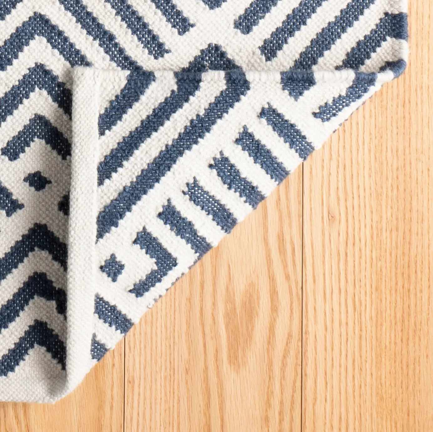 Cleo Navy Handwoven Indoor/Outdoor Rug Swatch