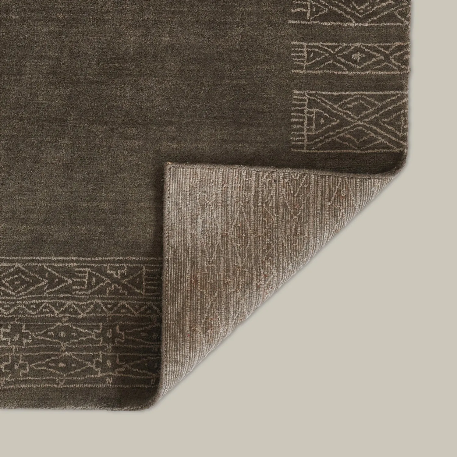 Falaise Camille Rug (Grey)