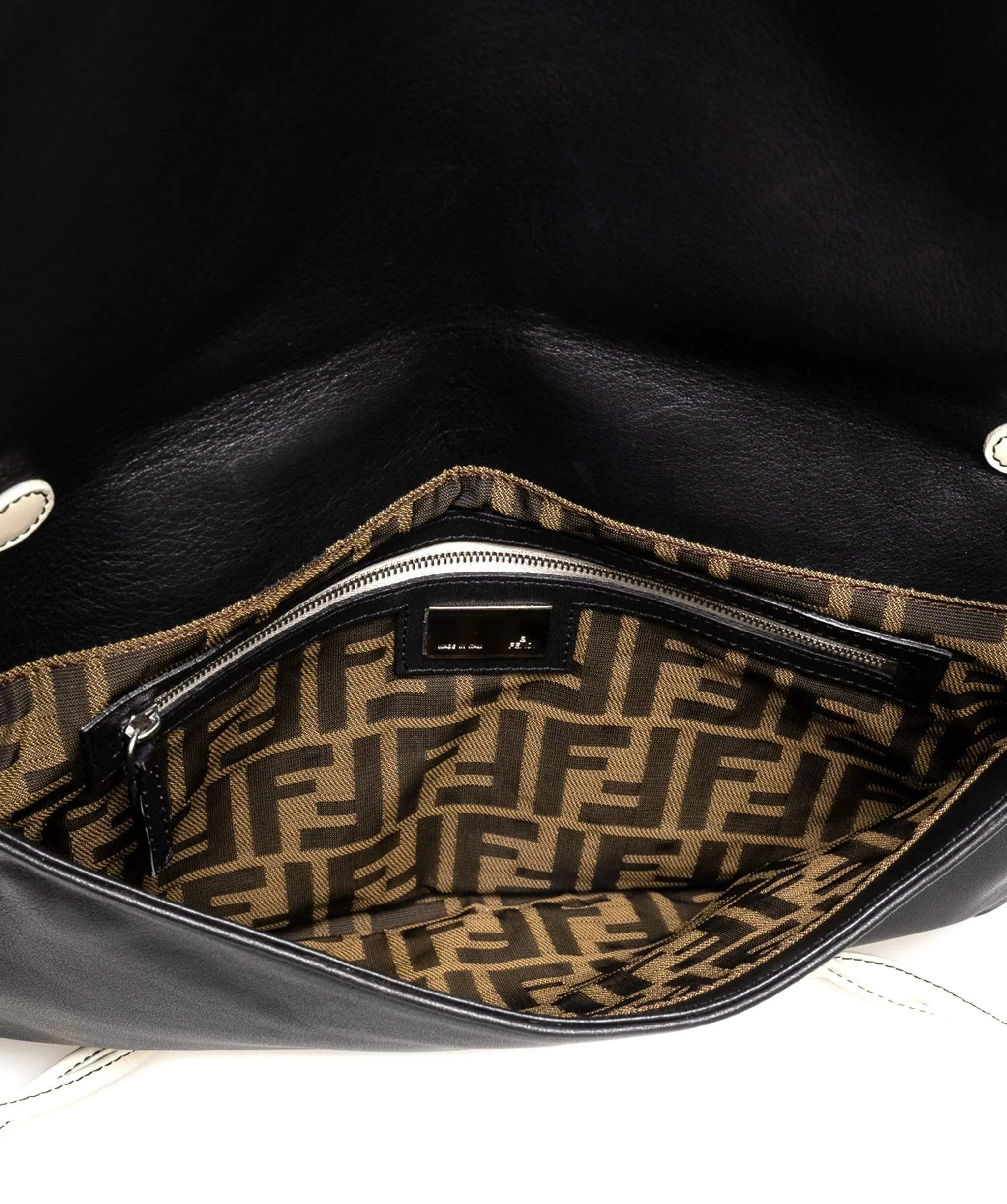 Fendi Black and White F Shoulder Bag - ADL1452