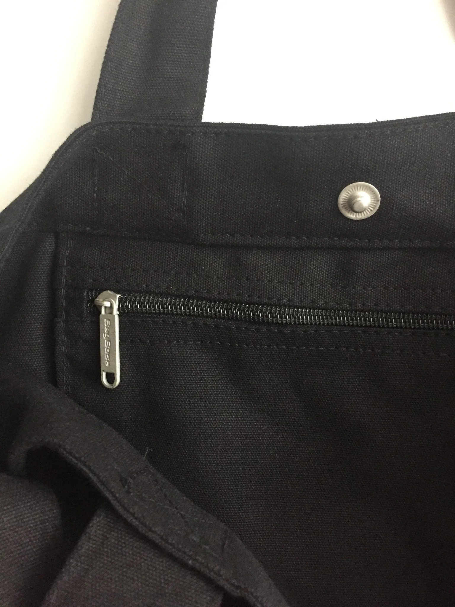 Fox in the rain canvas bag, black