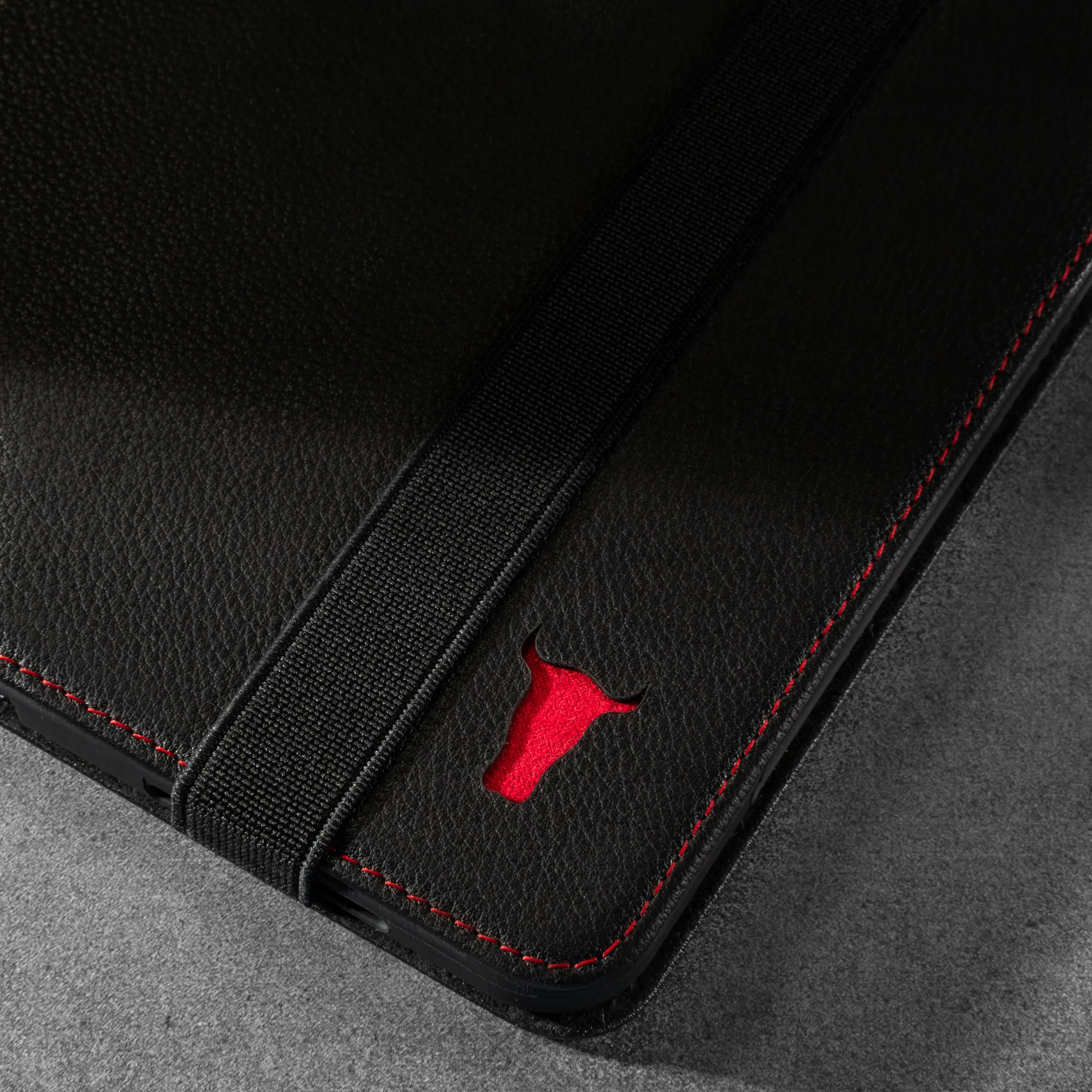 iPad Pro 11" Leather Case (4th, 3rd, 2nd & 1st Gen)