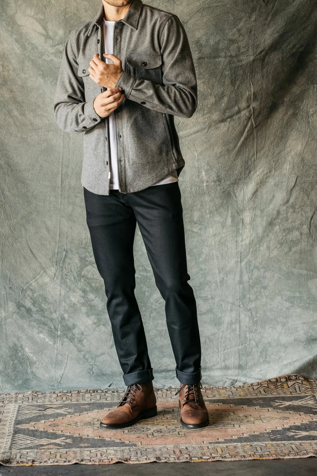Kato CORE - The Scissors Slim Tapered 10.5 oz Denim Jeans Black Raw