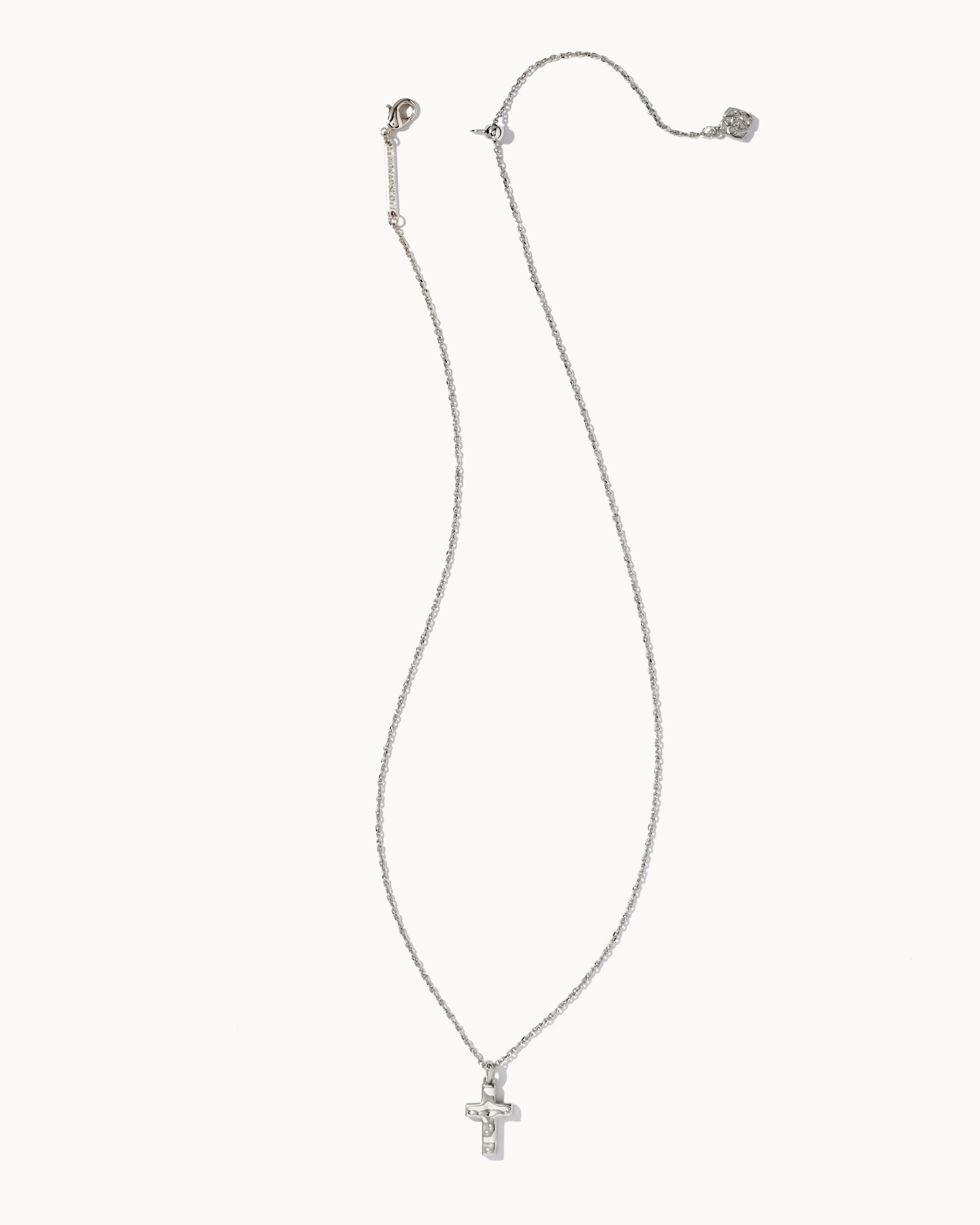 Kendra Scott Hammered Cross Pendant Necklace