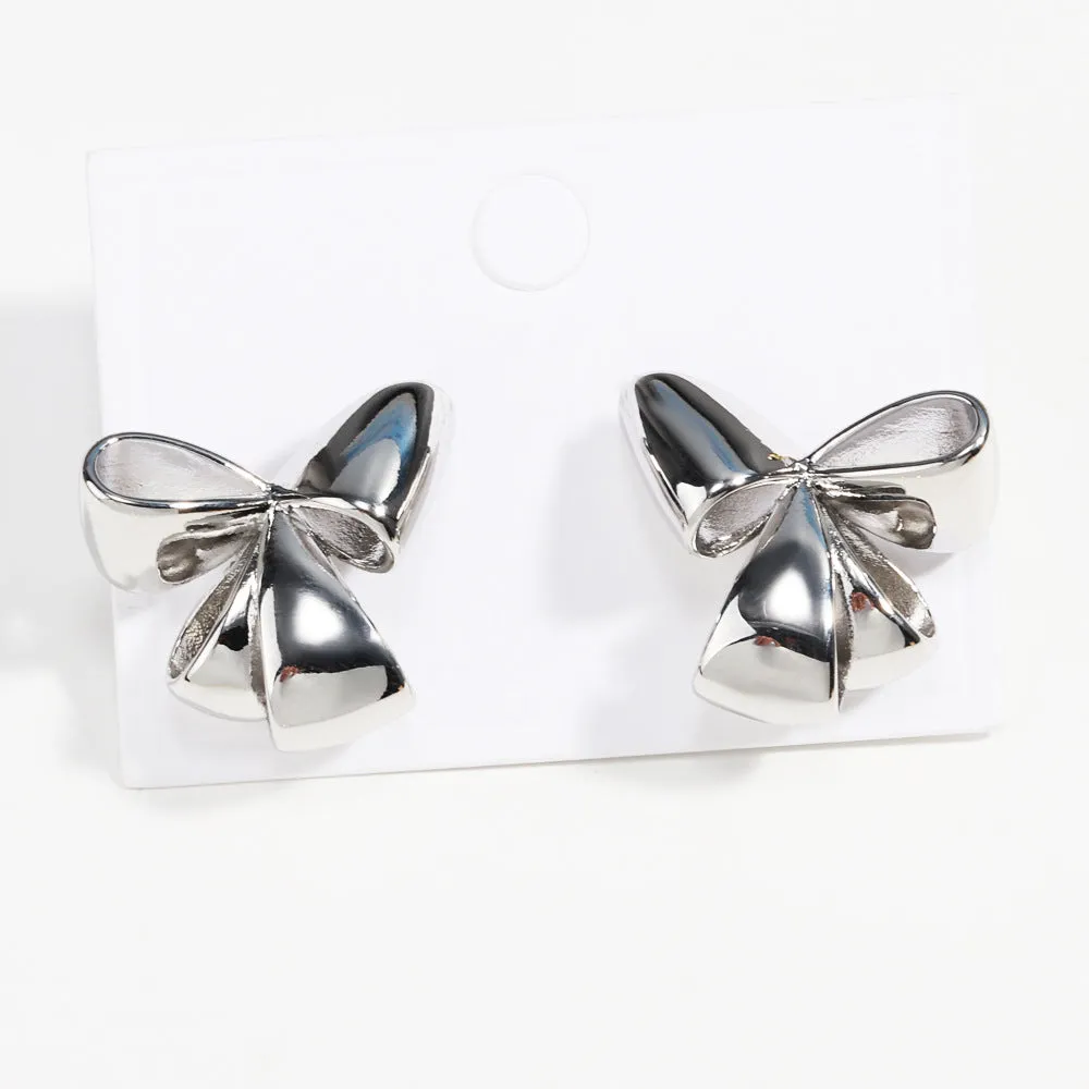 Luxurious Circle Bowknot Copper Electroplating Stud Earrings