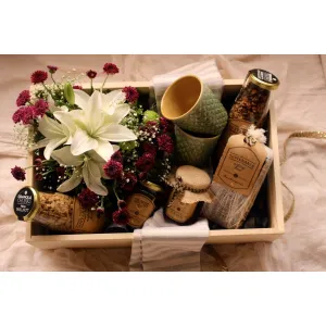 Luxurious Indulgence Hamper