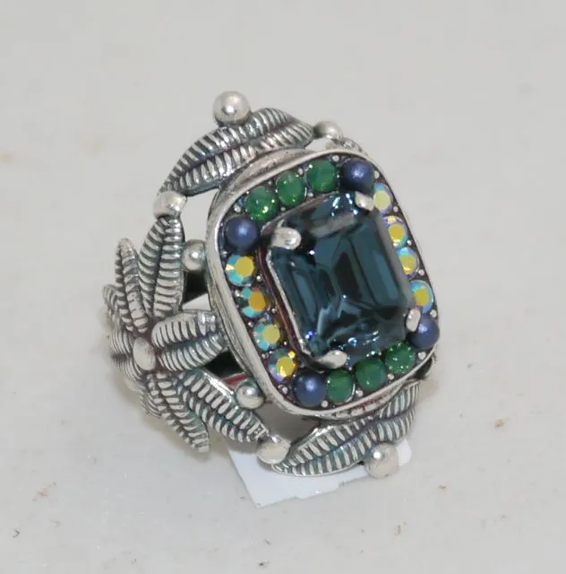 Mariana Spirit of Design Swarovski Crystal & Silver Ring