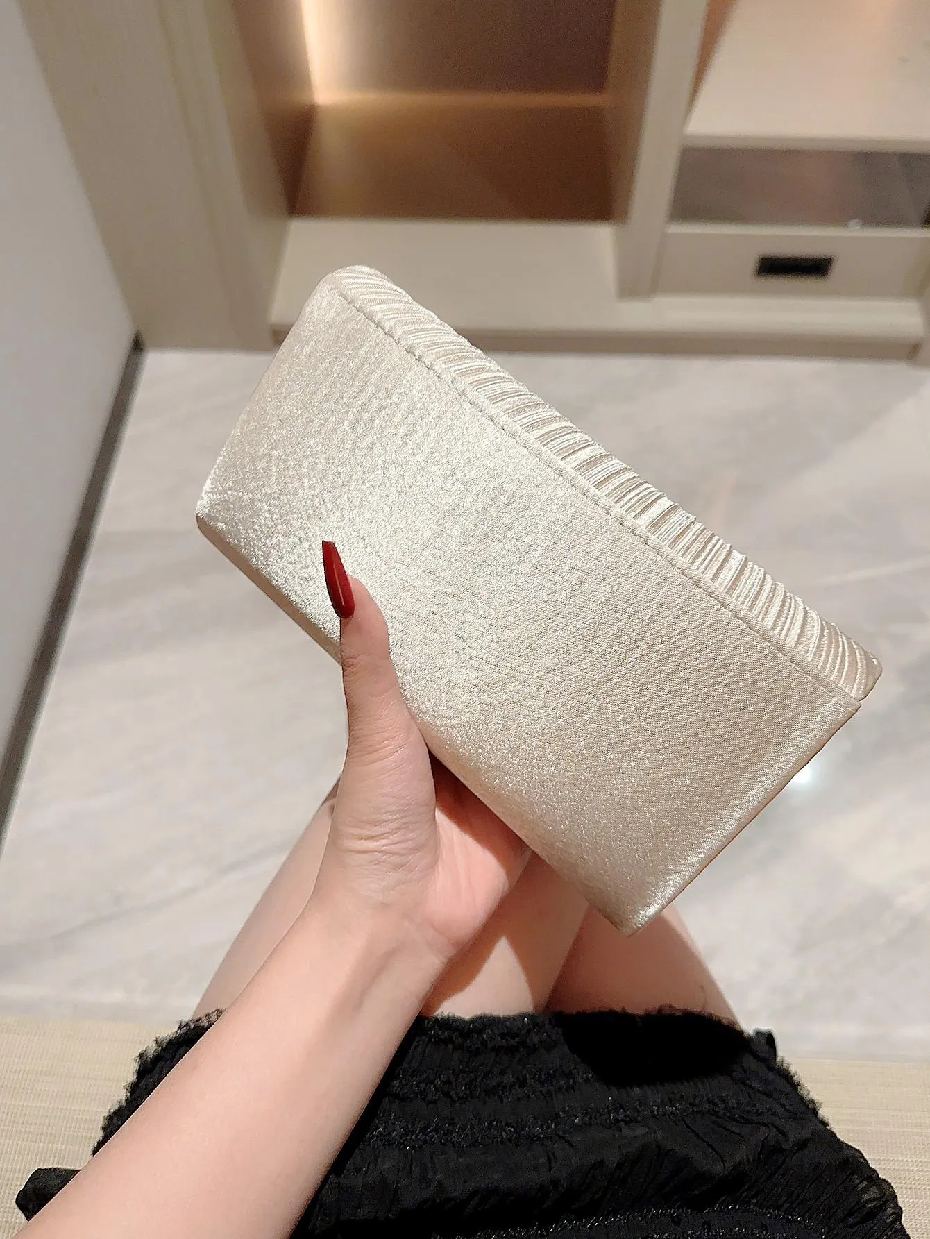 Mini Envelope Bag Ruched Detail Fashionable For Party Pleated Metal Chain Flap Clutch, Elegant Textured Party Purse, Classic Banquet Dinner Evening Bag
