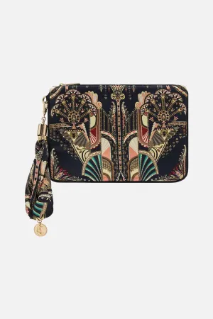 SCARF CLUTCH THEY CALLED HER NEFERTARI