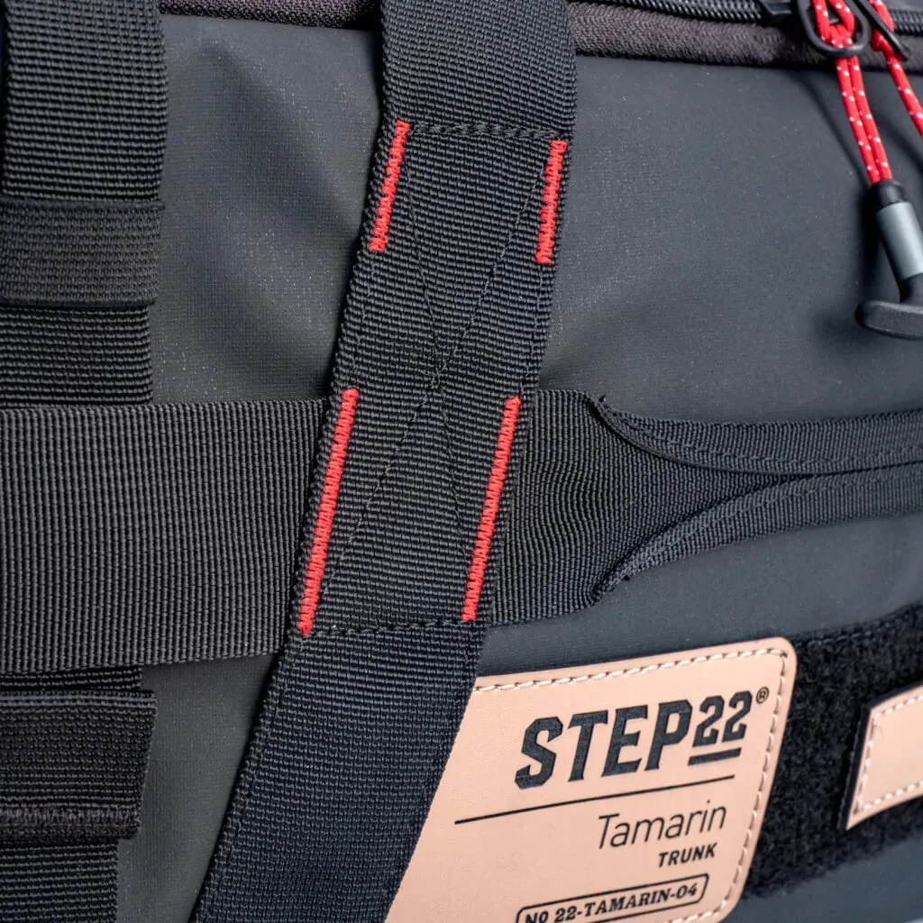 STEP 22 Tamarin Trunk