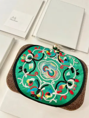 The Happy Hostess loves anything colorful.. this petite clutch bag is colorful, and super chic!