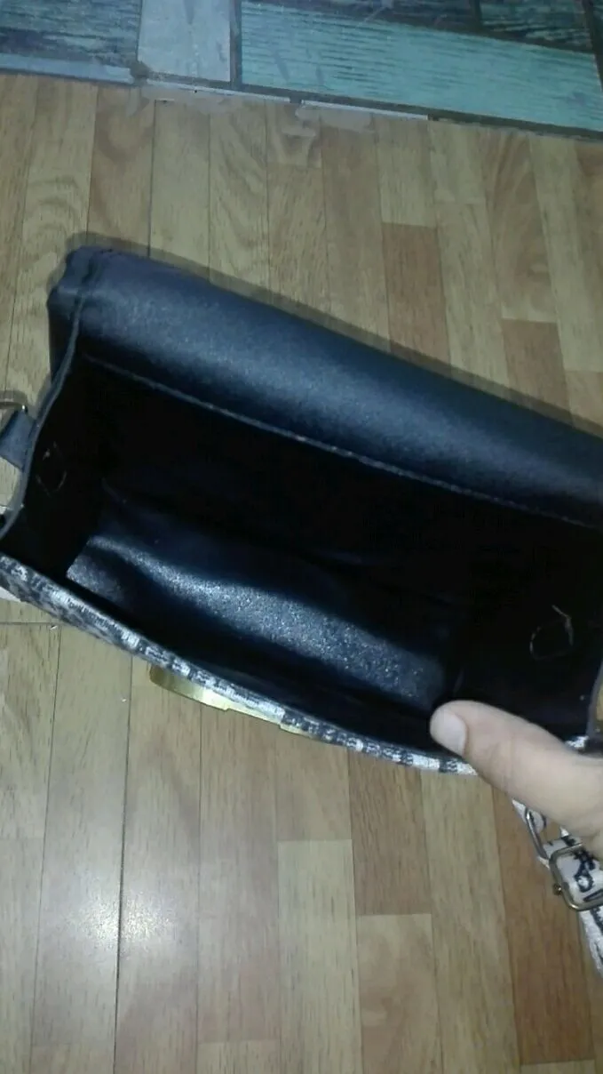 YB New Design High Quality Fashion Bag On Sale with Box Sling Bag_04