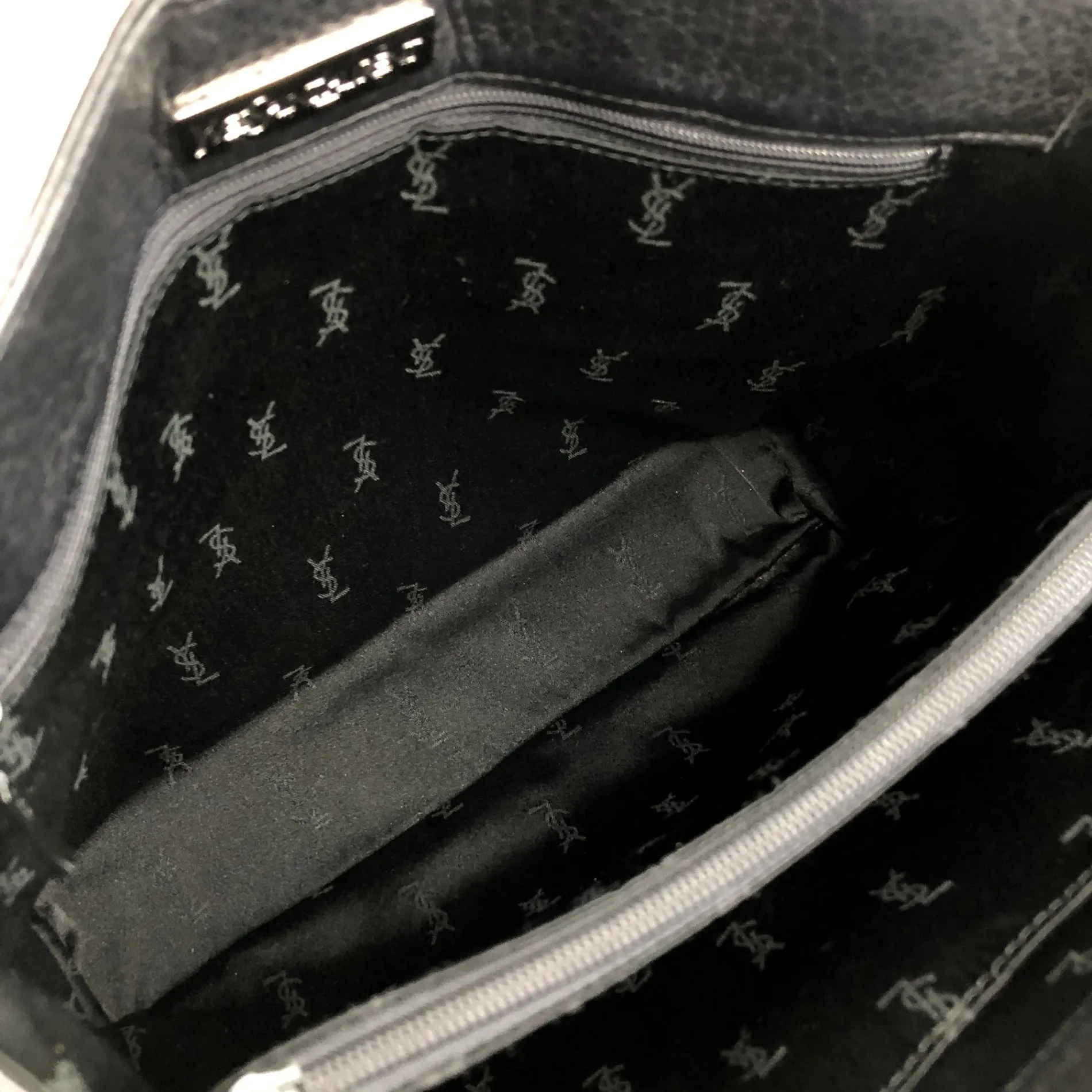 Yves Saint Laurent Logo Handbag Black Vintage ib4dvb