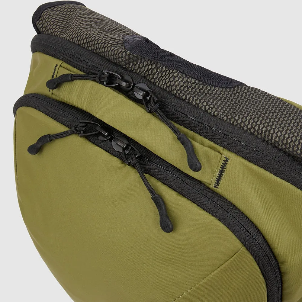 Zaino PIQUADRO Pieghevole porta PC 15,6" in Nylon Riciclato Linea Foldable Colore Nero - CA6005FLD